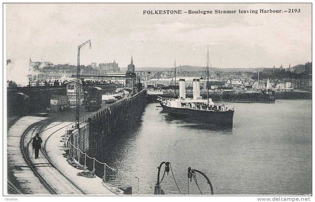 FOLKESTONE BOULOGNE STEAMER LEAVING HARBOUR 2193 - Folkestone