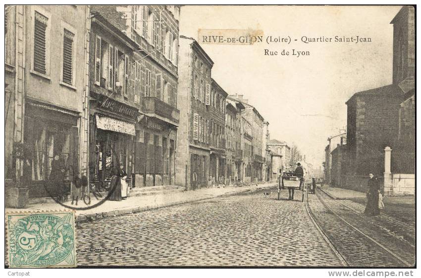 CPA 42 RIVE DE GIER - Quartier Saint-Jean - Rue De Lyon   ( Animation ++++) - Rive De Gier