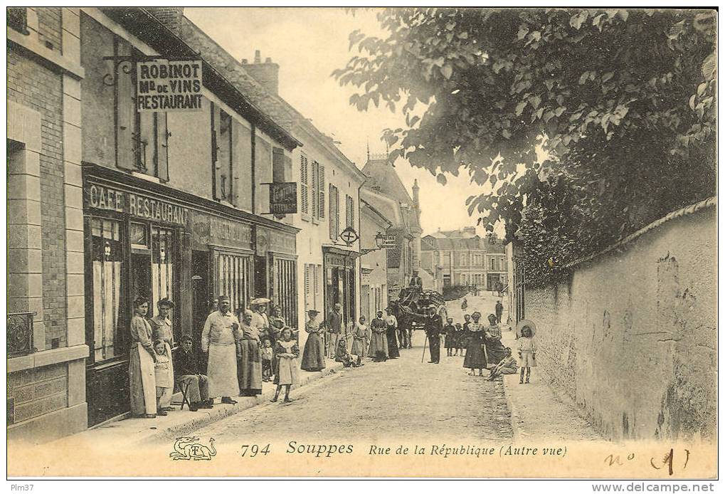 SOUPPES - Rue De La République - Belle Animation - Souppes Sur Loing