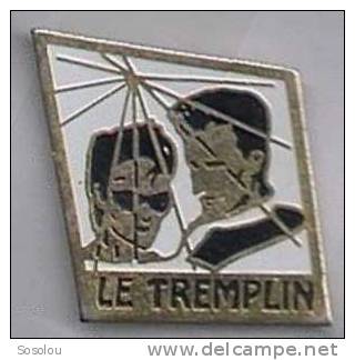 LE TREMPLIN, Le Couple - Filmmanie