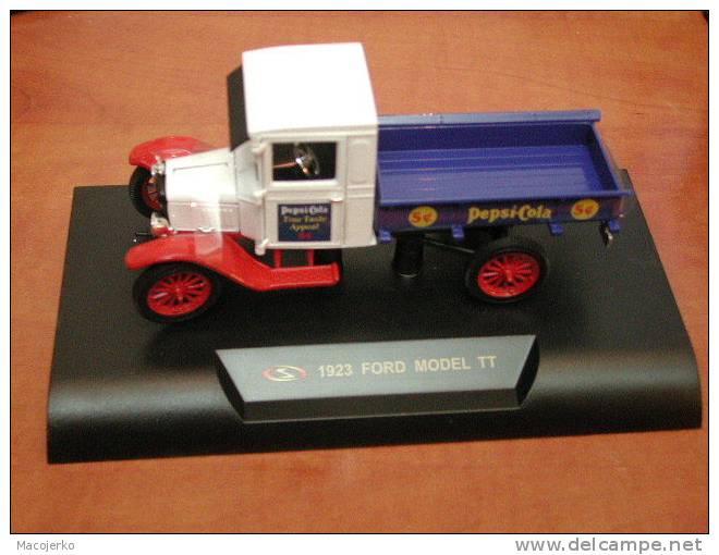 Signature 32326, Ford Model TT 1923 Pepsi, 1:32 - Other & Unclassified