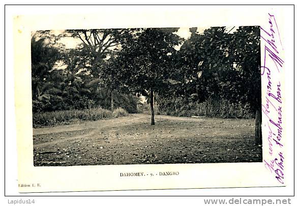 P 240 / CPA    DAHOMEY    - DANGBO - Dahome