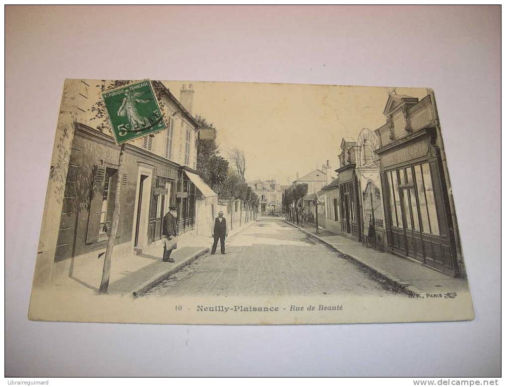 2 Tv - CPA N°10 - NEUILLY-PLAISANCE - Rue De Beauté - [93] Seine Saint Denis - Neuilly Plaisance