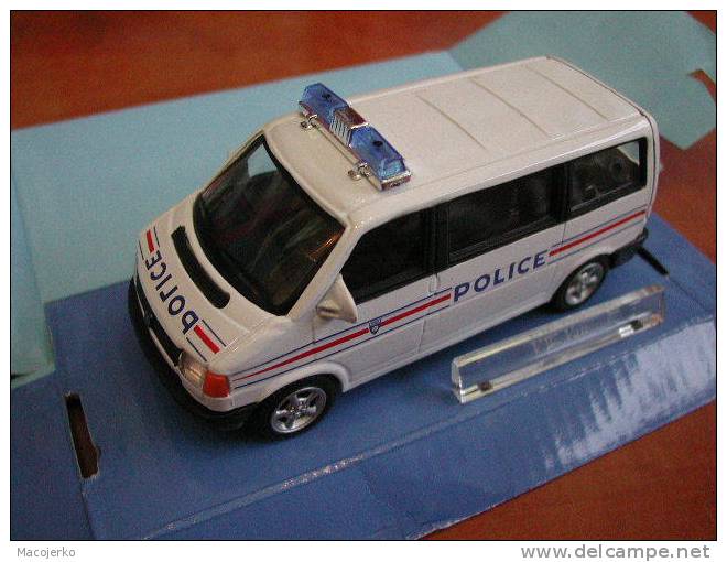Cararama, VW T4 Police - Cararama (Oliex)
