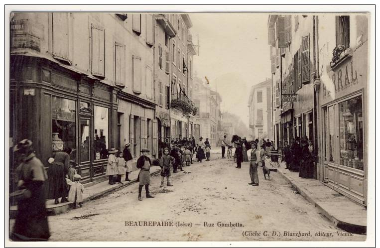 BEAUREPAIRE (38) - Rue Gambetta - Beaurepaire