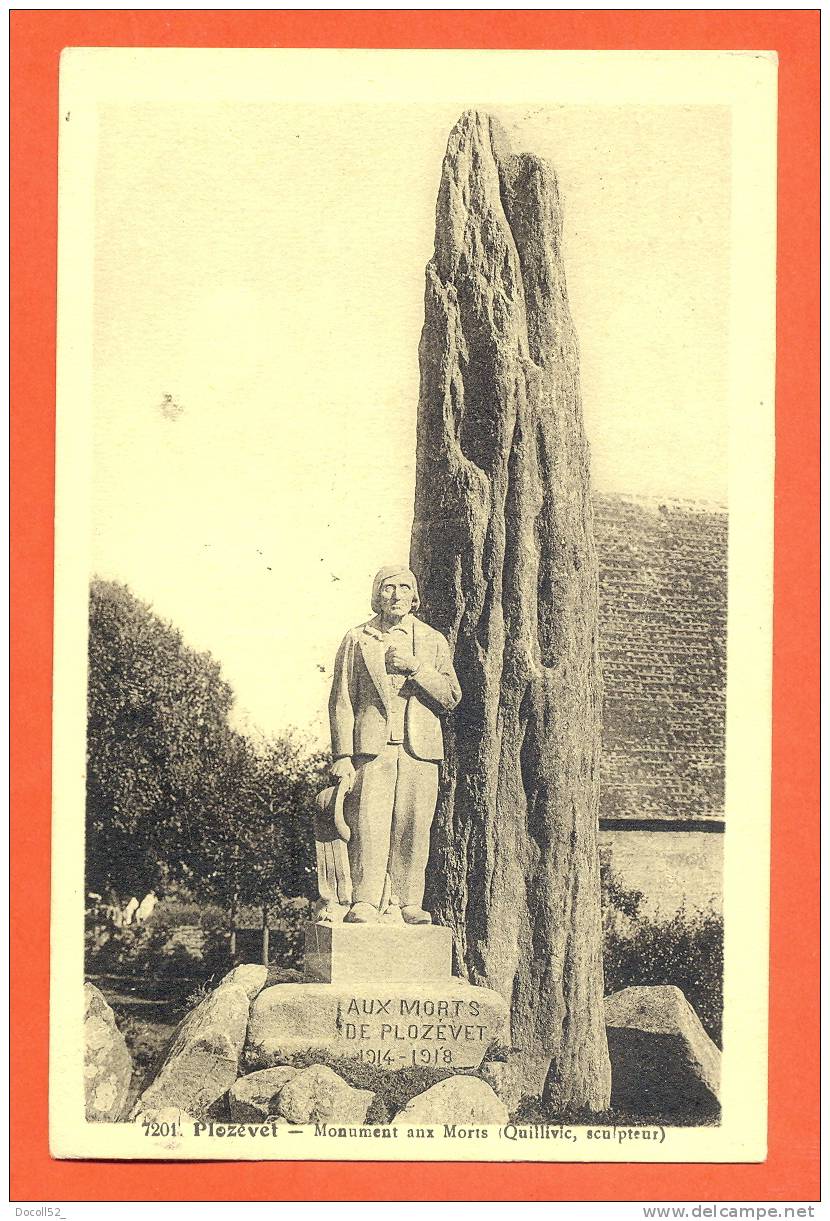 Dpt 29   Plozevet " Monument Aux Morts ( Quillivic Sculteur ) " - Plozevet