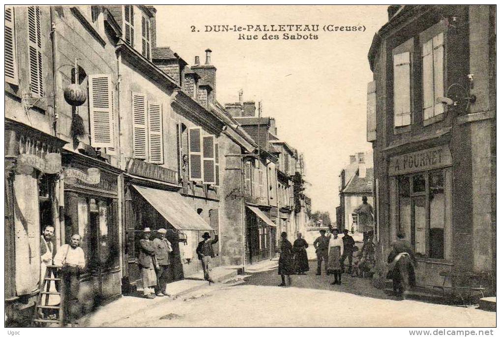 CPA - 23 - DUN-le-PALLETEAU - Rue Des Sabots - Pliure à Droite - 389 - Dun Le Palestel