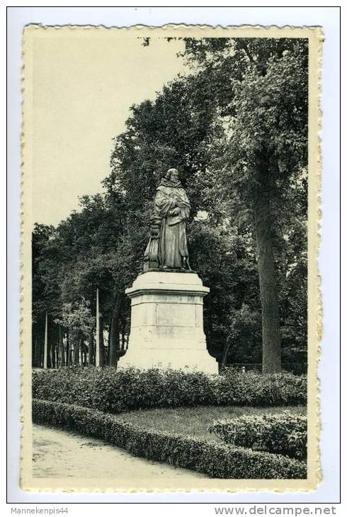 Beveren-Waas - Statue Eximius Van De Velde - Standbeeld Eximius Van De Velde - Beveren-Waas