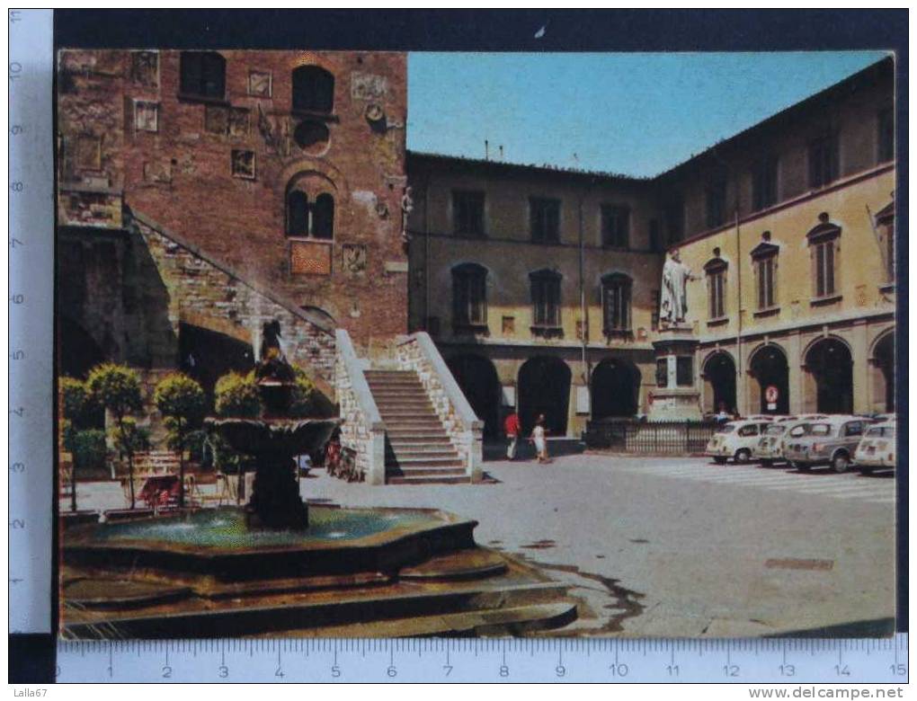 PRATO - PIAZZA DEL COMUNE - NON VIAGGIATA  N. 3913 - Prato