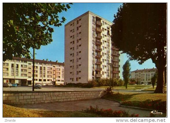 CARTE POSTALE DE FRANCONVILLE - RESIDENCE DU MOULIN LA TOUR - NOUVEAUX ENSEMBLES PRES DE LA MAIRIE - Franconville