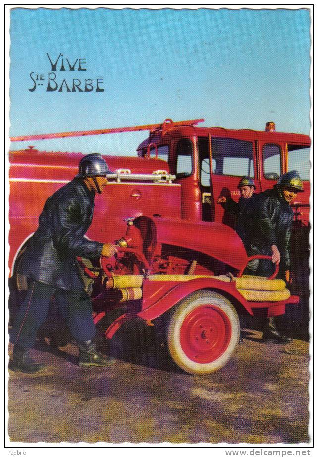 Carte Postale Sapeurs-Pompiers  Saint-Barbe  Trés Beau Plan - Sapeurs-Pompiers