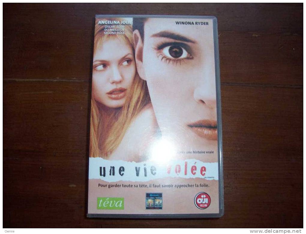 UNE VIE VOLEE - Drama