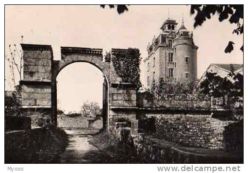 56 ERVERDEN Le Chateau Et Les Remparts - Erdeven