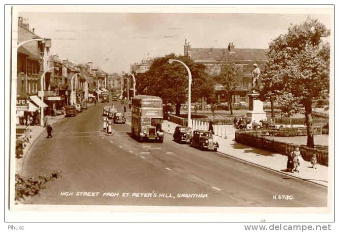 UK84  GRANTHAM : High Street From St. Peter's Hill - Autres & Non Classés