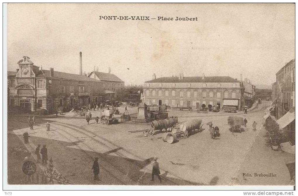 CpF2335 - PONT De VAUX - Place Joubert - (01 - Ain) - Pont-de-Vaux