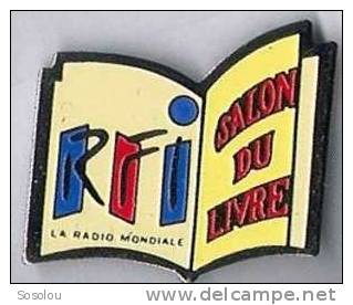 RFI La Radio Mondiale , Salon Du Livre - Administrations