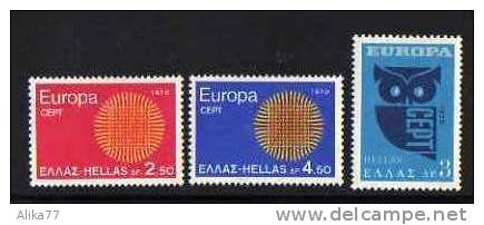 GRECE      Neuf **     Y. Et T.  N° 1020 à 1022          Cote: 7.00 Euros - Unused Stamps