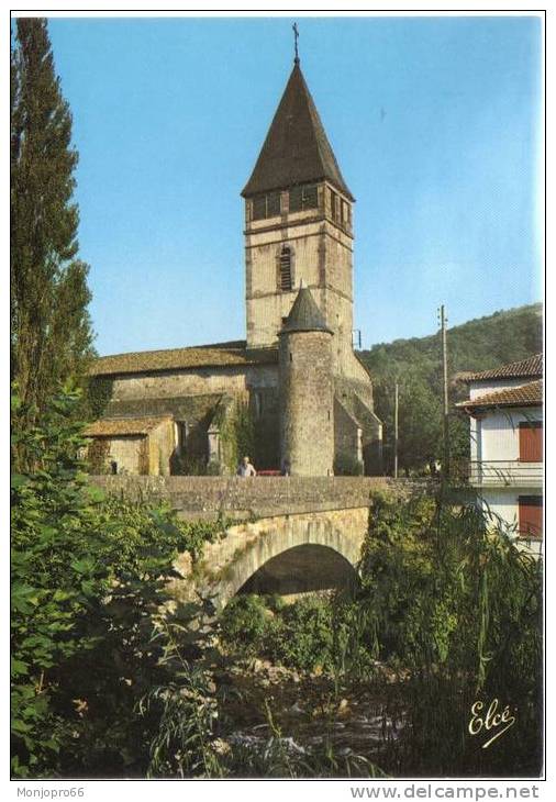 CPM De Saint Etienne De Baigorry   Le Pont Et L Eglise - Saint Etienne De Baigorry