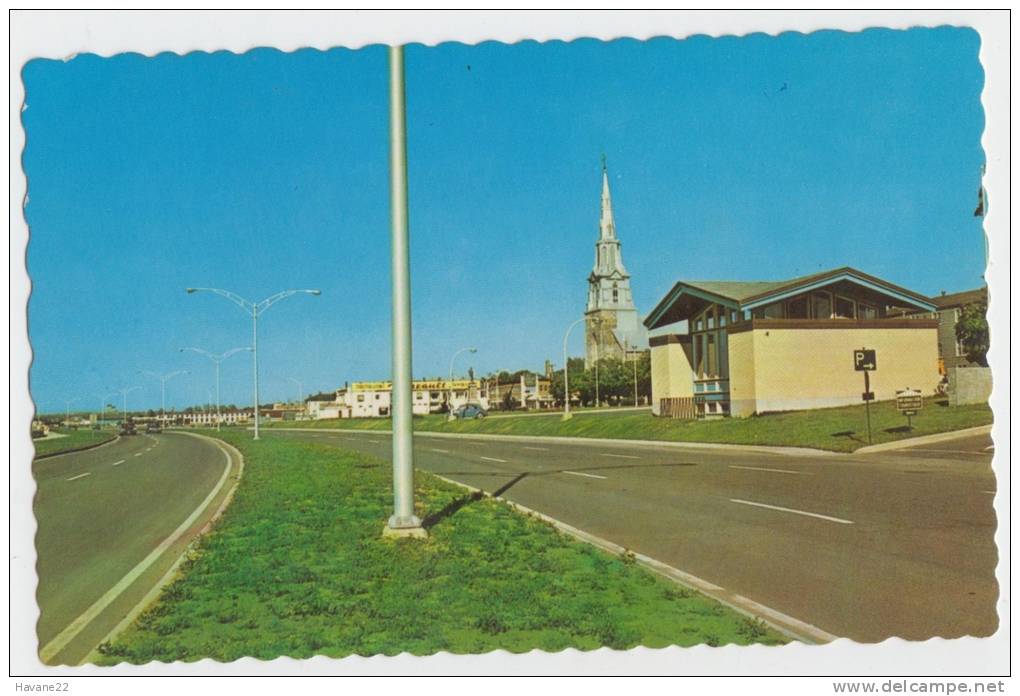 2Y2741 ROMOUSKI QUEBEC LE MAGNIFIQUE BOULEVARD LEPAGE   2 SCANS - Rimouski