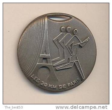 Médaille Sportive   -   Les 20 Kms  De Paris  -  Trophée Armée De L'Air  -  12  Octobre 1986 - Athletics