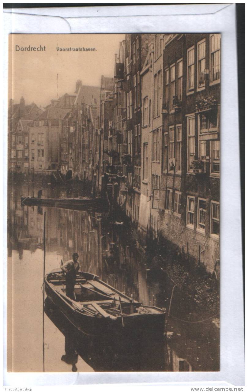 ZUID HOLLAND DORDRECHT VOORSTRAATSHAVEN CANAL BOAT - Dordrecht
