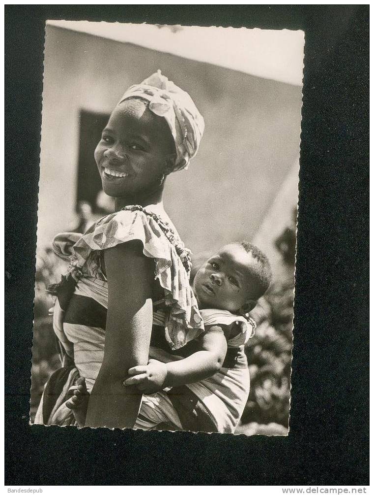 CPSM - Afrique - Guinée - KONAKRY - Jeune Femme Et Son Bébé ( C.O.G.E.X. 1755) - Guinée