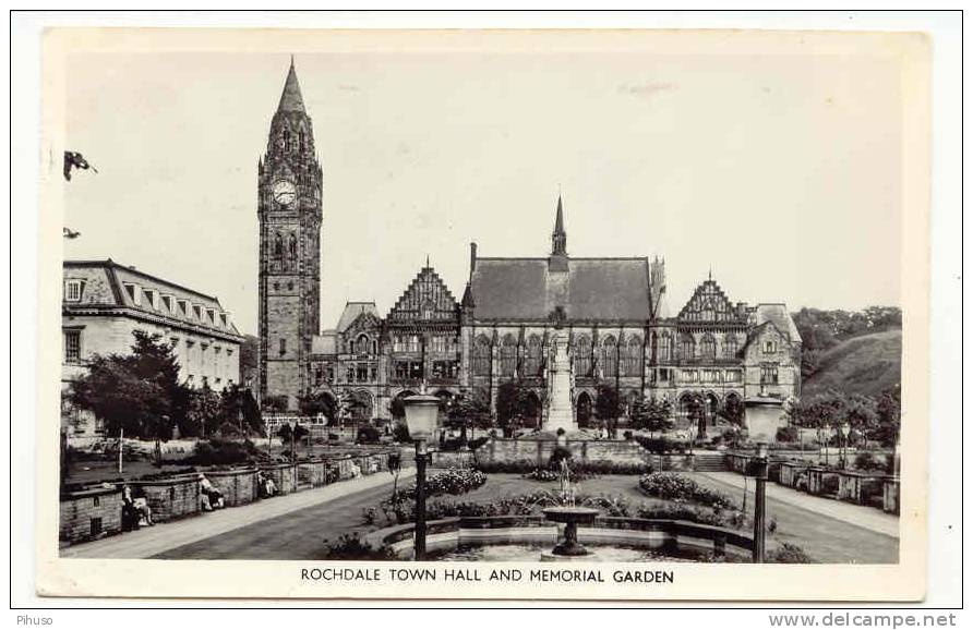 UK222 : ROCHDALE : Town Hall And Memorial Garden - Manchester