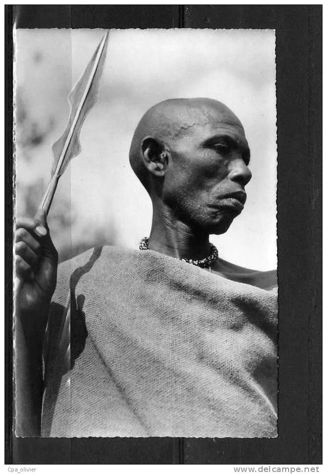 RUANDA URUNDI Types, Tribu, Watusi, Homme, Chasseur, Etude Ethnique, Ed Photo Home Leopoldville 101, CPSM 9x14, 195? - Ruanda-Urundi