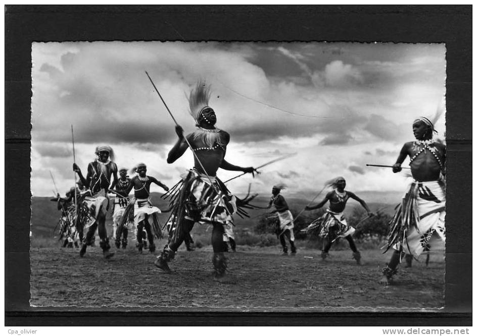 RUANDA URUNDI Types, Tribu, Watusi, Homme, Danseurs, Etude Ethnique, Ed Photo Home Leopoldville 48, CPSM 9x14, 195? - Ruanda-Urundi