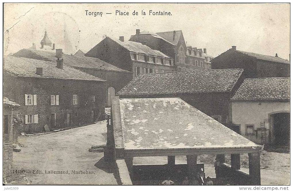 TORGNY ..-- ROUVROY ..-- Place De La Fontaine . 1911 Vers VILLERUPT . Voir Verso . - Rouvroy