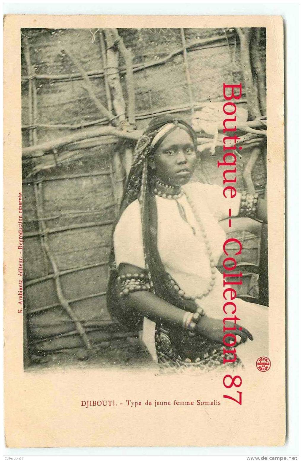 SOMALIE - DJIBOUTI - TYPES De FEMME SOMALIS - JEUNE FILLE - BELLE CARTE VOYAGEE 1909 - DOS VISIBLE - Somalie