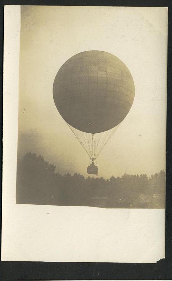 Carte-Photo - Aviation - Ballon -  Au Verso Photographie Société Lumière Lyon - Balloons