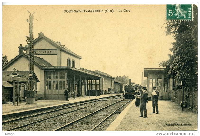 60 - Belle CPA Pont-Sainte-Maxence - La Gare (train) - Pont Sainte Maxence