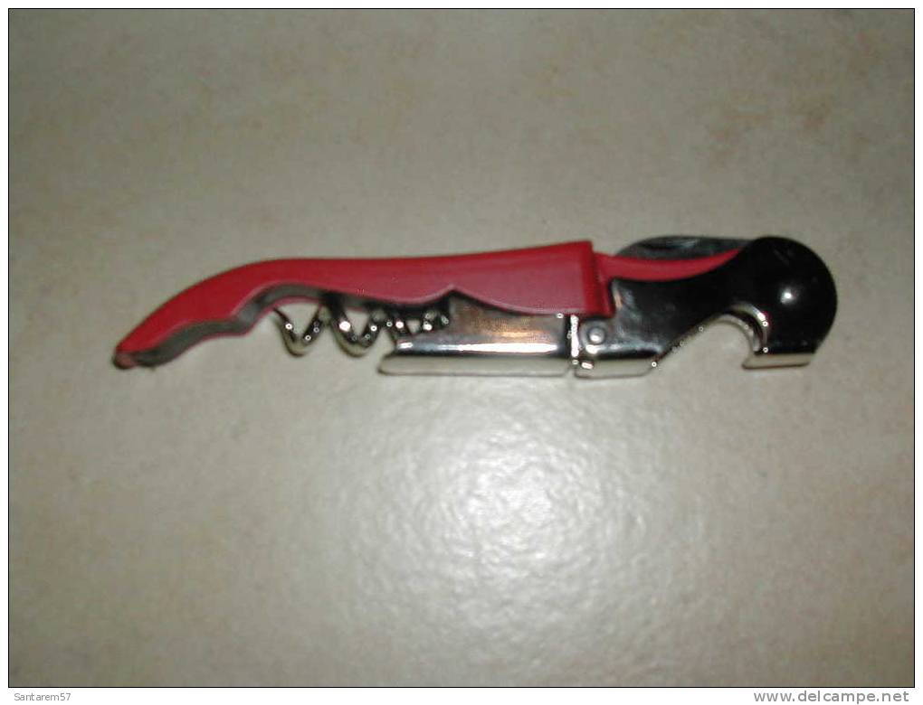 Décapsuleur Tire-Bouchons Corkscrew Bottle Opener Saca Rolhas MATEUS DRINK PINK PORTUGAL - Apri-bottiglie/levacapsule