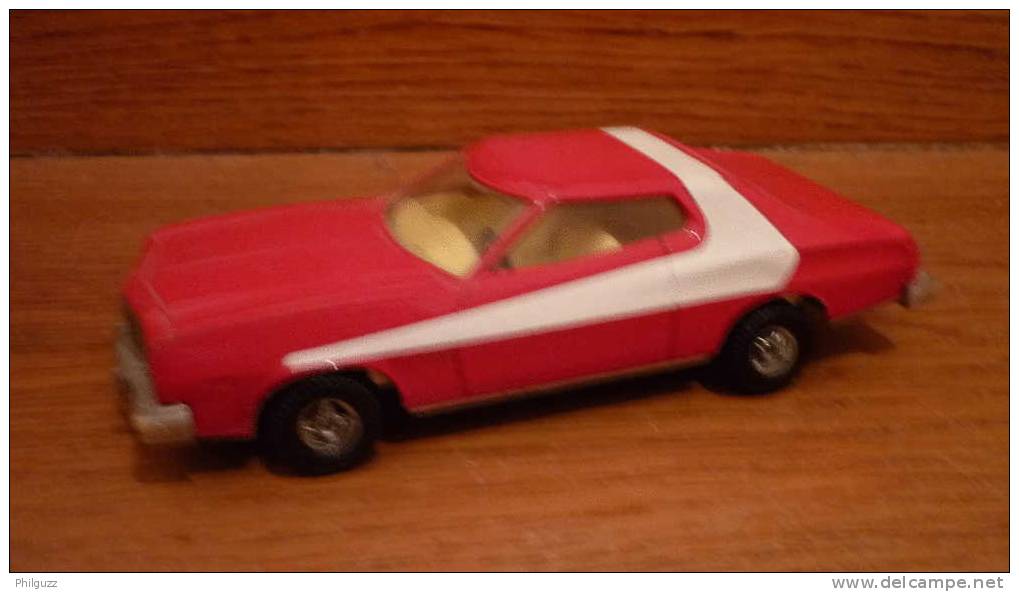 SERIE TV STARSKY ET HUTCH AUTOMOBILE VOITURE CAR FORD GRAN TORINO 1/36 CORGI 1978 - Autres & Non Classés