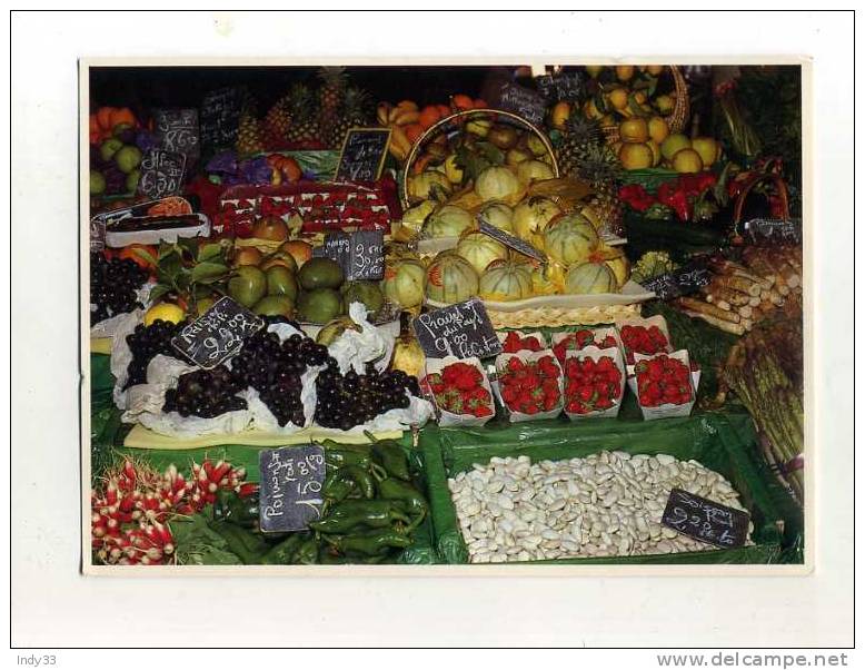 - COMMERCE . MARCHE AUX FRUITS - Marktplaatsen