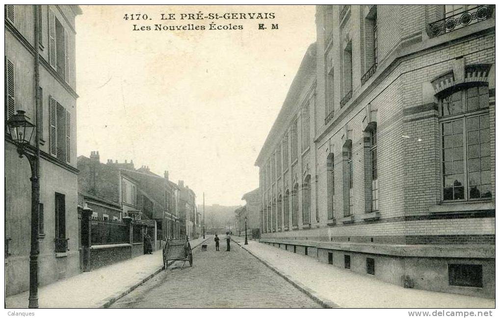 CPA Le Pré Saint Gervais - Les Nouvelles écoles - Le Pre Saint Gervais