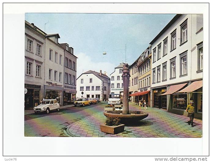 WITTLICH  -  Trierer Strasse Mit Saubrenner Brunnen  - N° S 700 - Wittlich