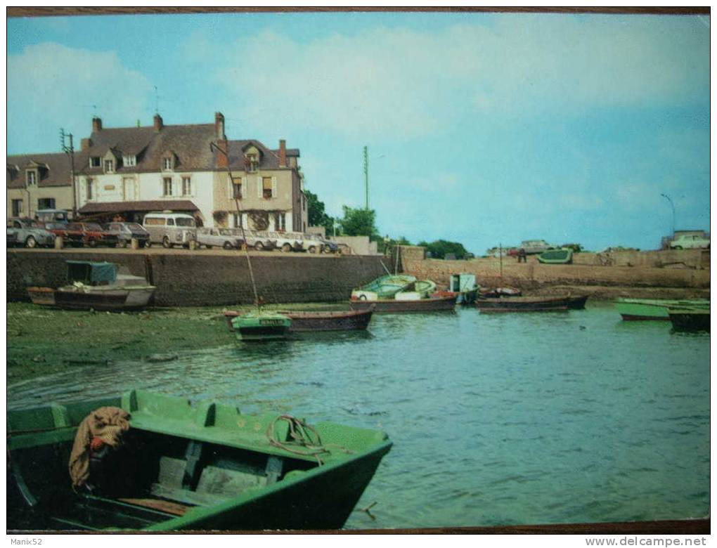 56 - PENESTIN-sur-MER - Le Port De Tréhiguier. (2 CV) - Pénestin