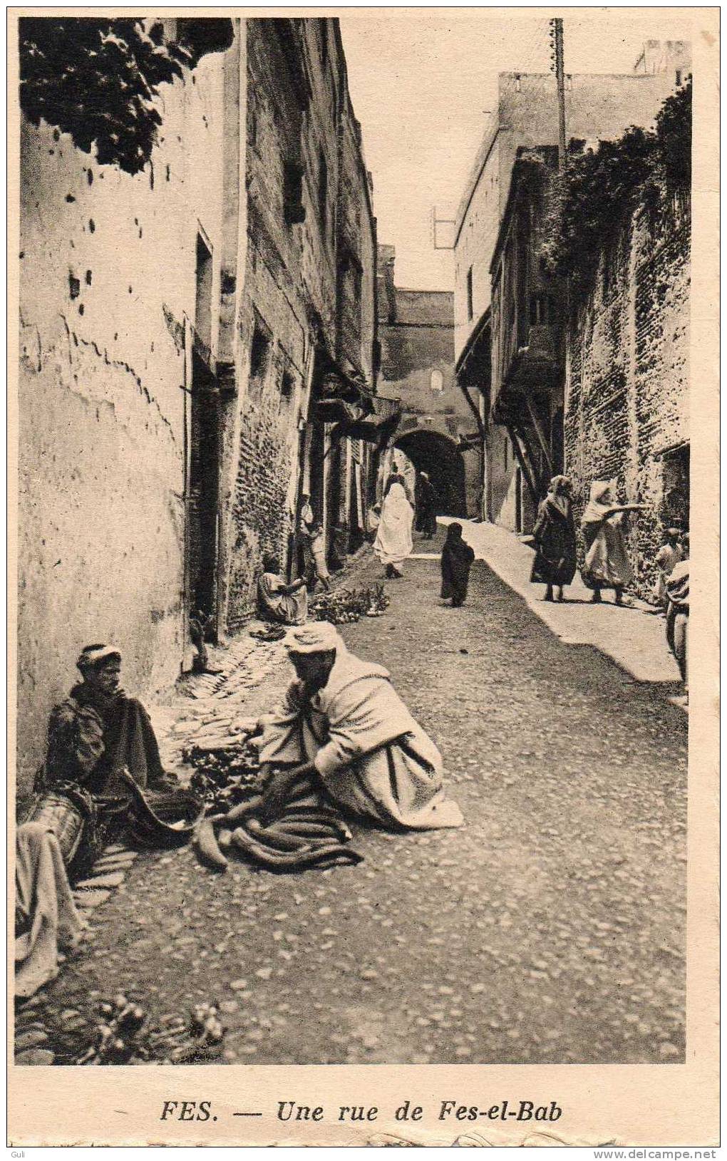 FEZ - Fès - MAROC -  Une Rue De Fes El Bab * PRIX FIXE - Fez (Fès)