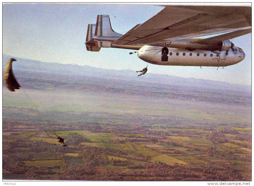 Largage Du Personnel - Parachutting