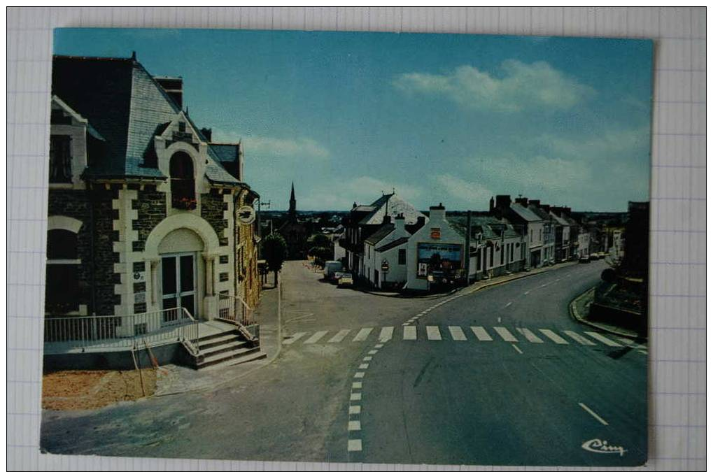 CPM CAMPBON (44 - Loire-Atlantique) - La Poste Et Le Centre Du Bourg - Sonstige & Ohne Zuordnung