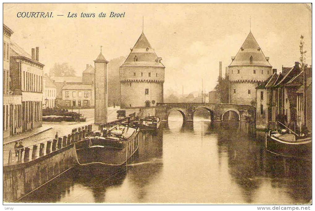 Courtrai - Les Tours Du Broel - Kortrijk