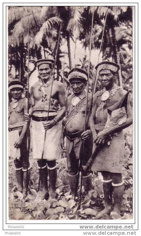 SALOMON   "DANS LE SILLAGE DE BOUGAINVILLE"   GUERRIERS - Islas Salomon