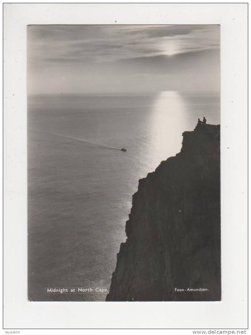 Norvège Cap Nord Midnight At North Cape Belle Carte écrite En 1957 Timbrée - Norway