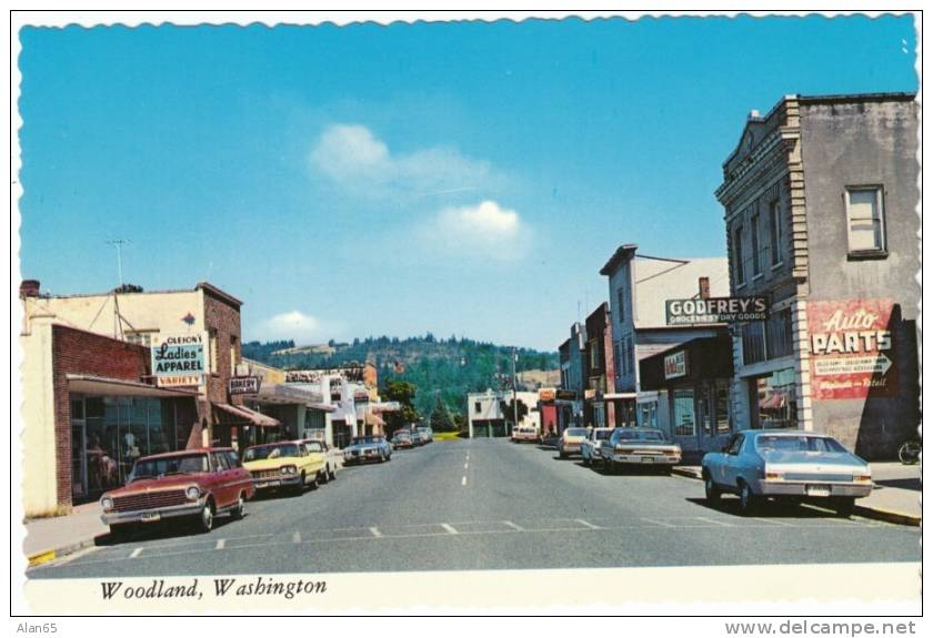 Woodland WA Street Scene, Auto,  Business Stores On 1960s/70s Vintage Postcard - Autres & Non Classés