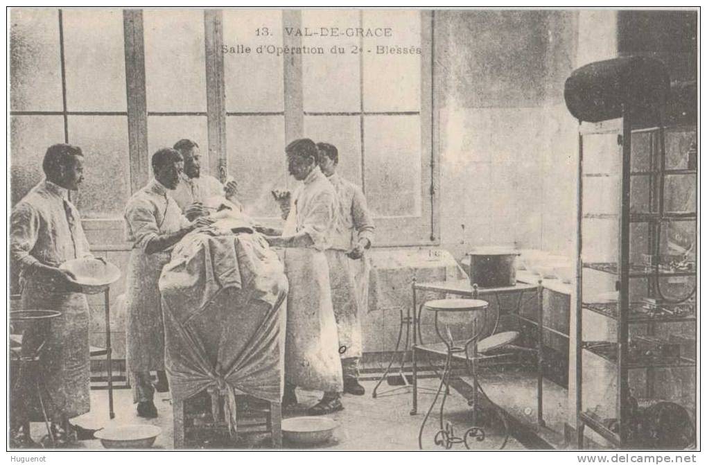 D - REPRODUCTION CPA - 75 - PARIS - VAL DE GRACE - SALLE OPERATION - - Salud, Hospitales