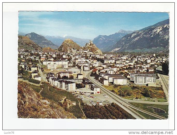 SION -  Vue Générale En Direction De  BRIGUE, Châteaux Valère Et Tourbillon - N° 9107 - Brigue-Glis 