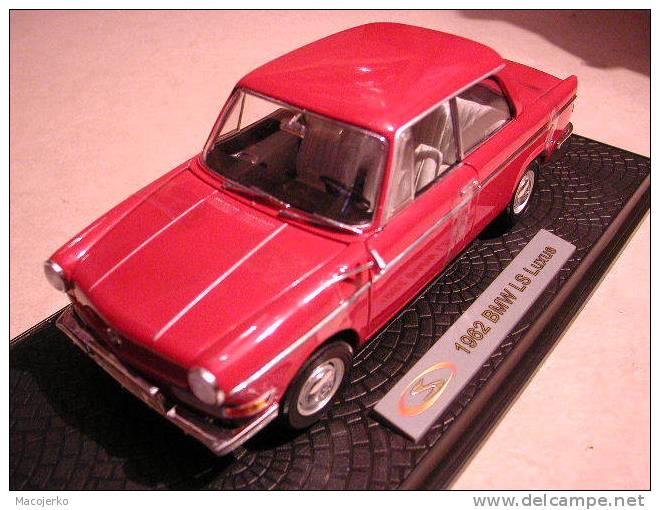 Signature 18125, BMW LS Luxus 1962 1:18 - Altri & Non Classificati