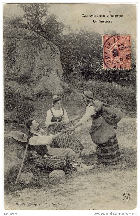 Carte Postale Ancienne La Vie Aux Champs - La Sorcière - Diseuse De Bonne Aventure, Voyante - Astrologie